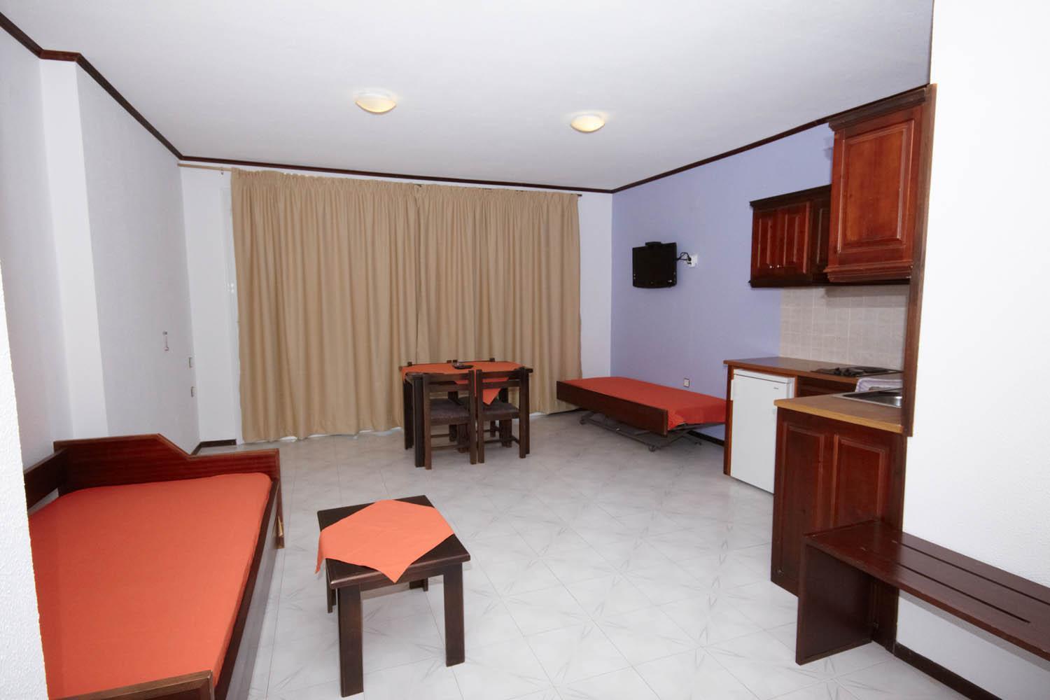 Amimaya Apartments Emporeiós Rum bild