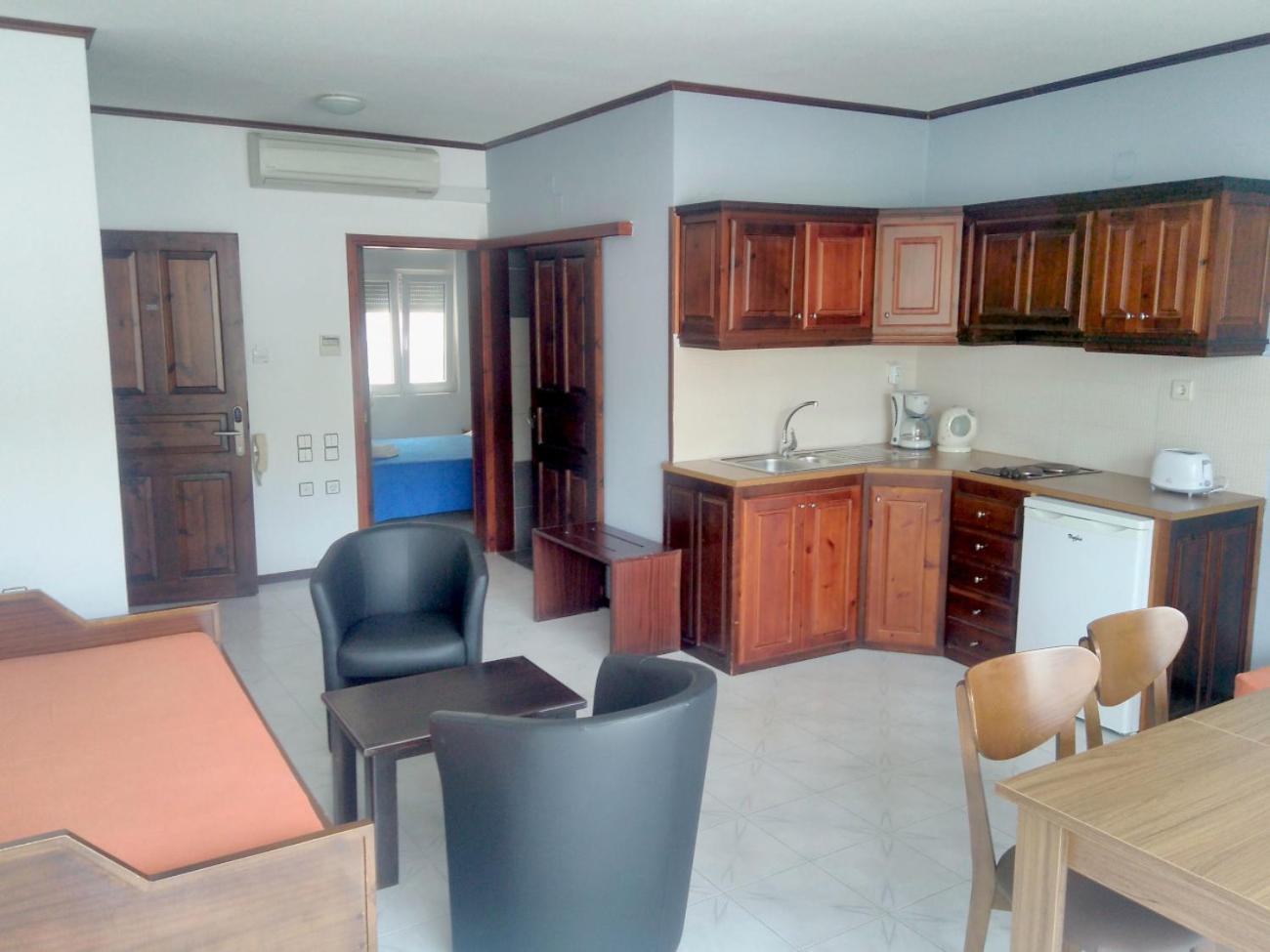 Amimaya Apartments Emporeiós Rum bild