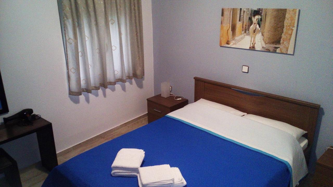 Amimaya Apartments Emporeiós Rum bild